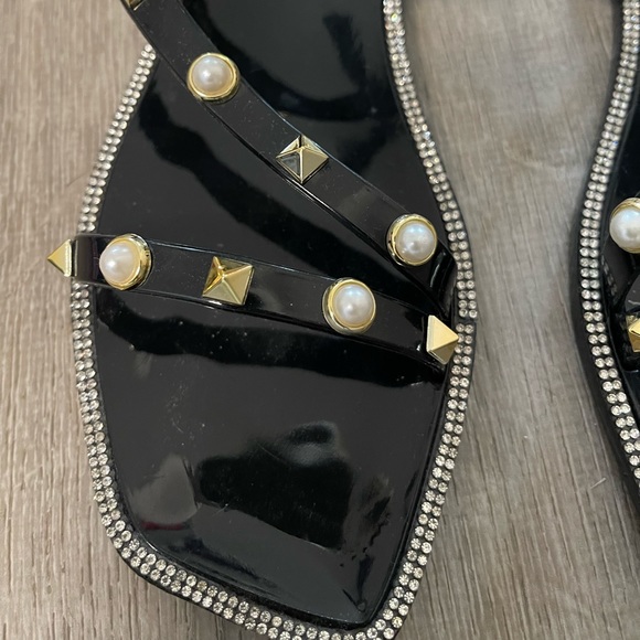 Steve Madden - Picture 2 of 4